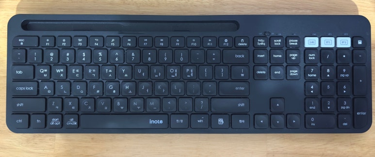 로지텍 MX Keys S 풀사이즈 전체 레이아웃