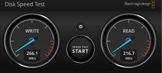 블랙매직 디스크 스피드 테스트 — 쓰기 266MB/s, 읽기 216MB/s